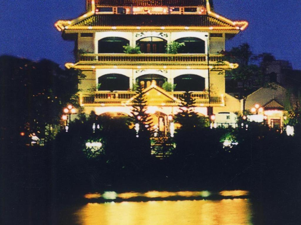 Dragon Hotel 3*